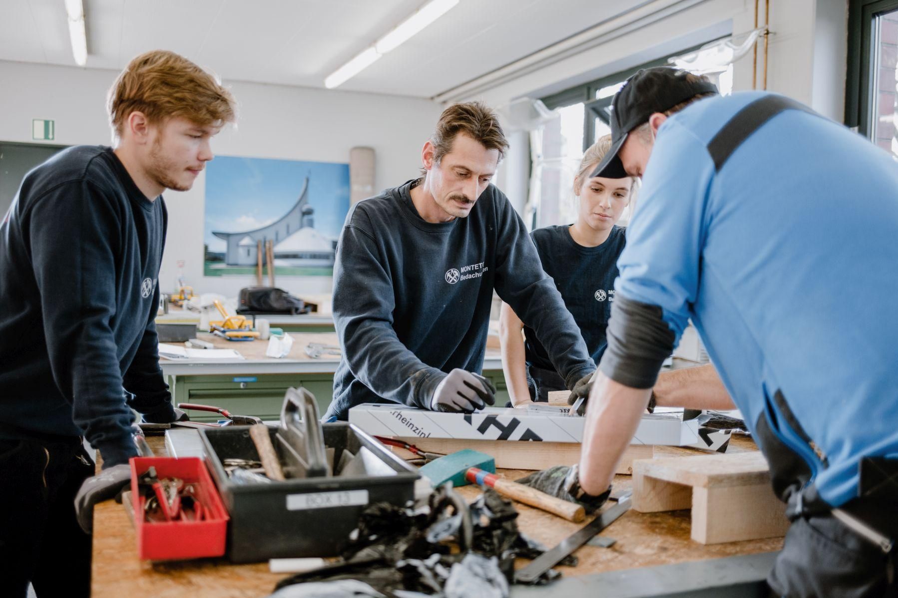 Szkolenia z lutowania miękkiego i obróbek z tytan-cynku RHEINZINK