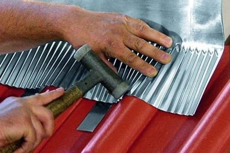 Miękki cynk do obróbki komina i lukarn Miękki cynk do obróbki komina i lukarn